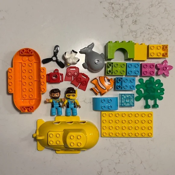 LEGO Duplo 10910 Submarine Adventure - Picture 5 of 6